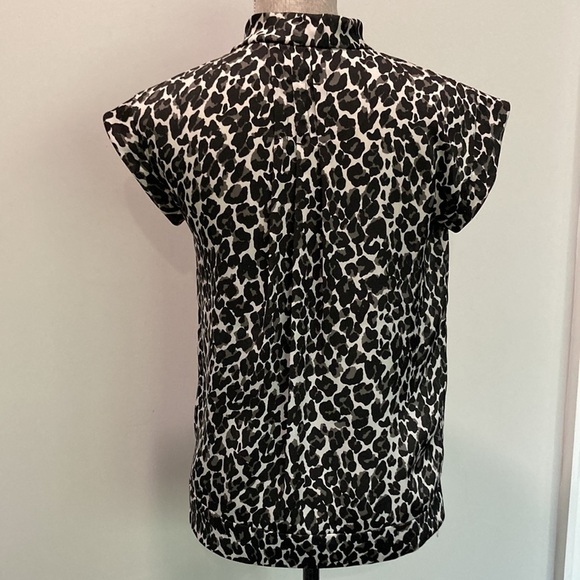 CALVIN Klein Leopard Print Cowl Neck Sleeveless Blouse - Picture 11 of 14